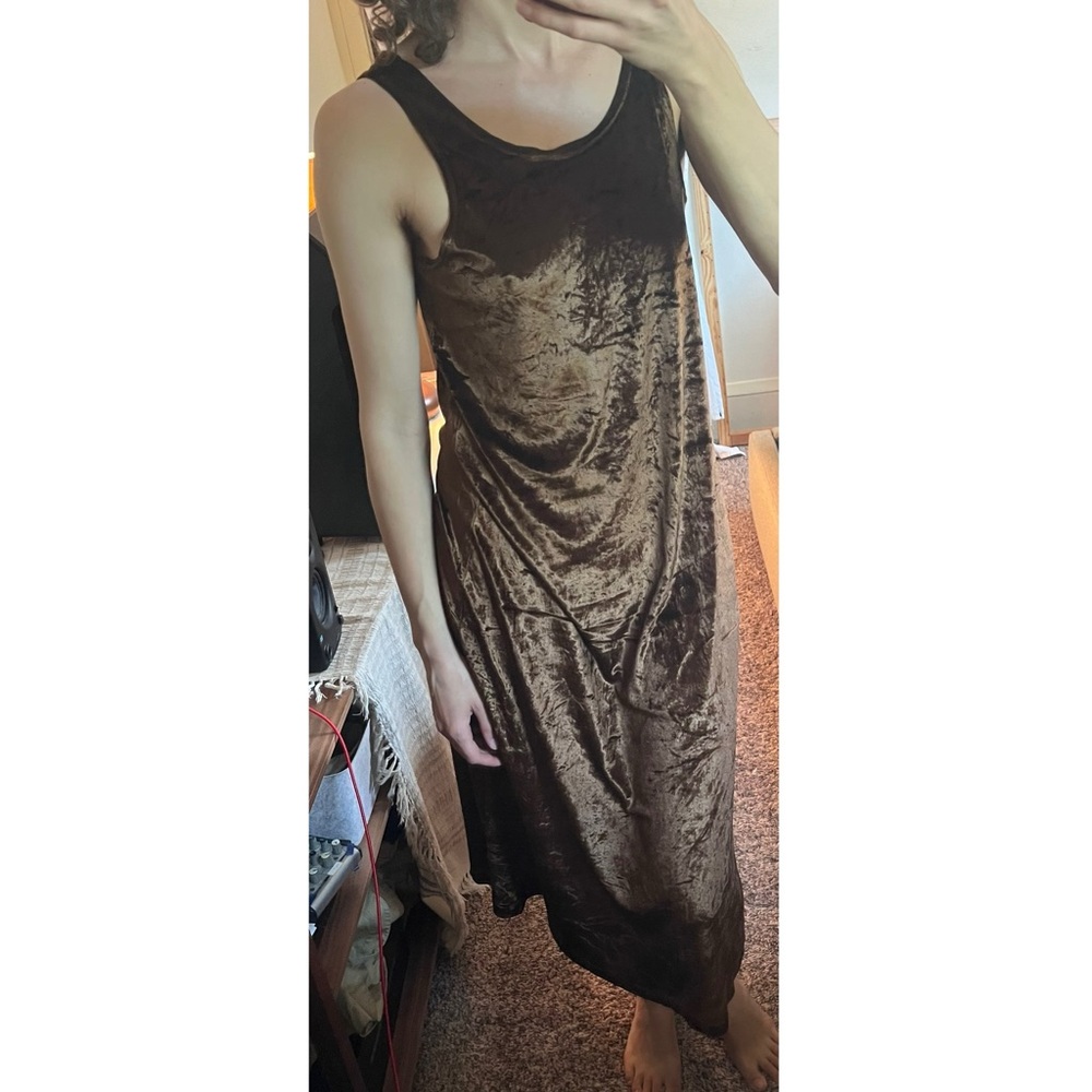 Vtg crushed velvet midi dress